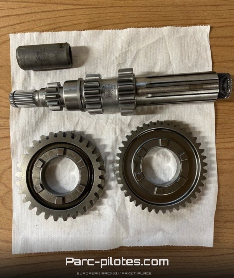 Arbre + roues Sadev pour SL90