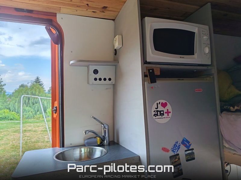 Renault Master 5 Places 4 Couchages