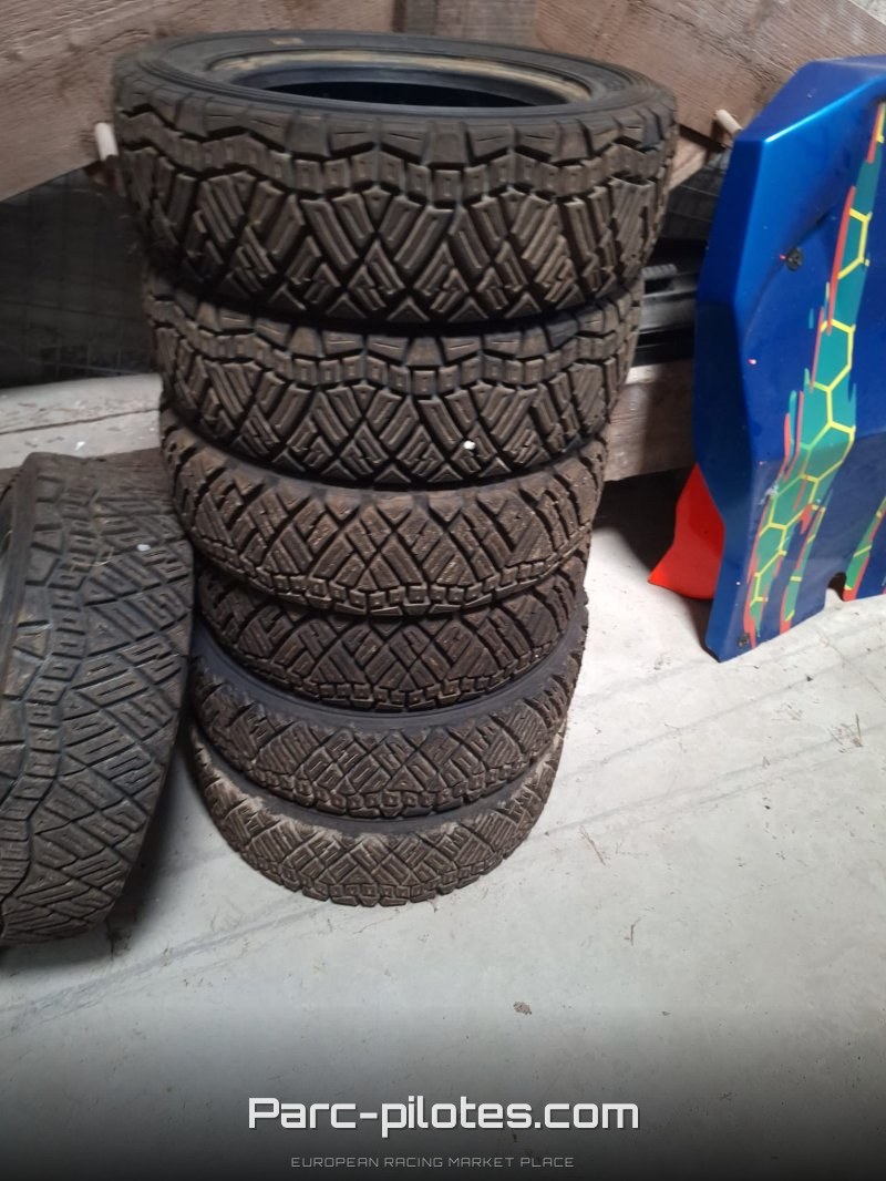 Pneus 170/650/15
