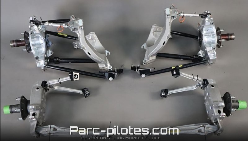 Porsche 991.2 GT3R Front and Rear Upright Assembly