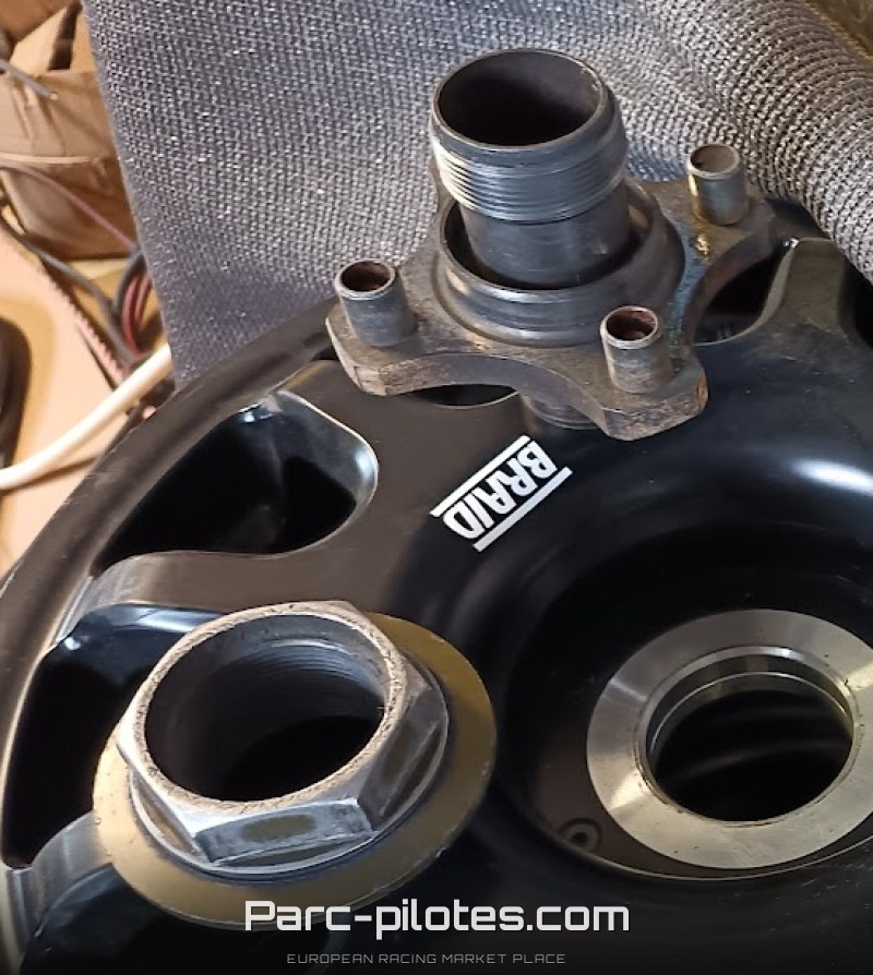 30 roues BRAID 15 et 16p avec moyeux centraux fournis + roulements + bol et disques