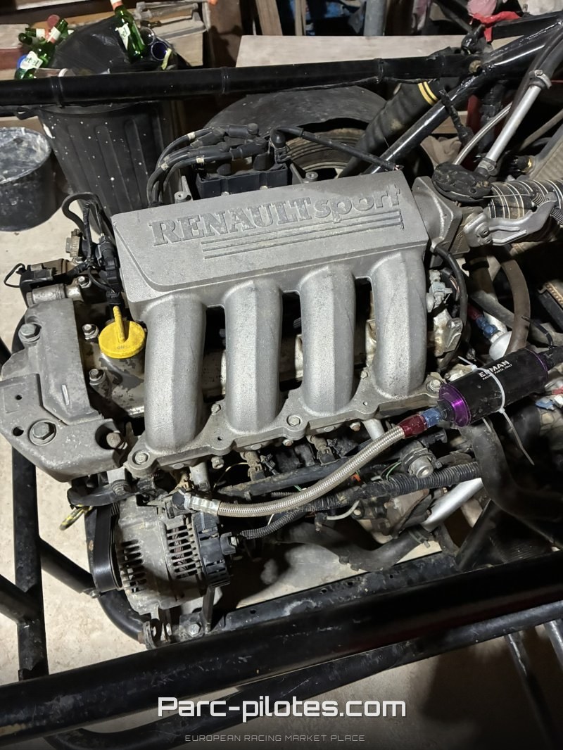 moteur clio 2 RS