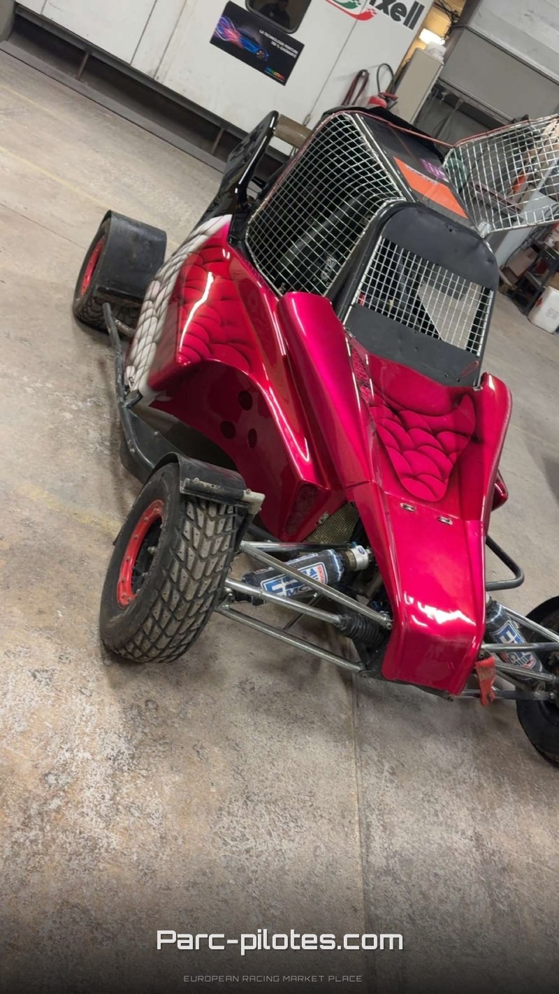 À VENDRE – SQUALCAR