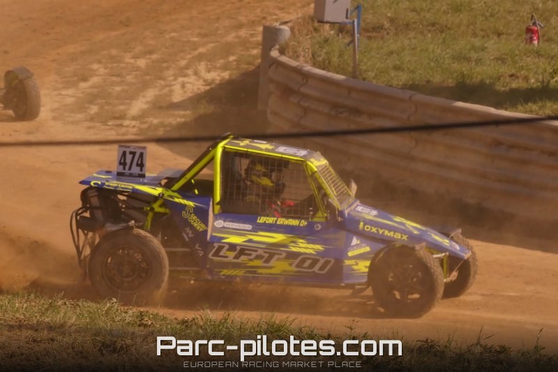 Vends buggy cup LFT 01 – photo 2