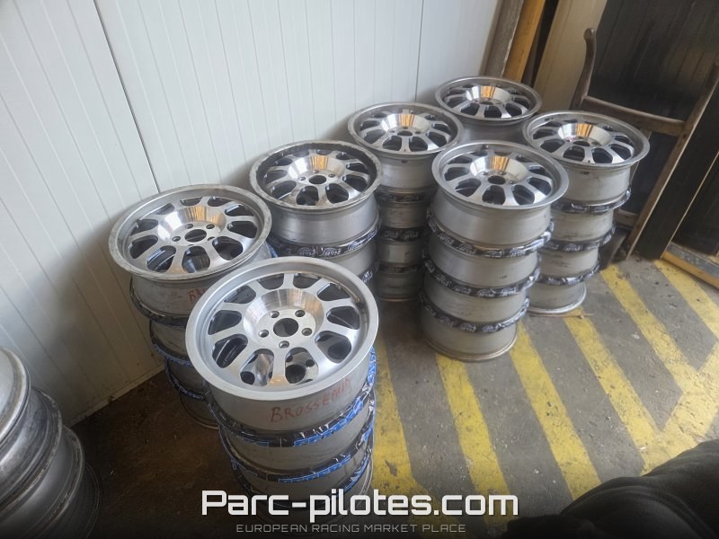 Vend  jantes audi  et jantes slk – photo 2
