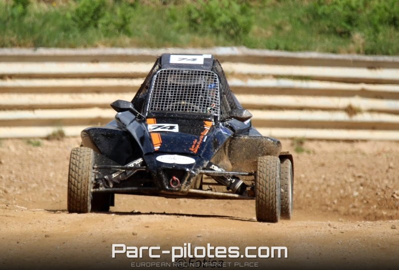 CAMOTOS ER6 – photo 1