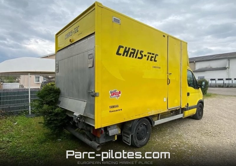 Camion aménagé – photo 1