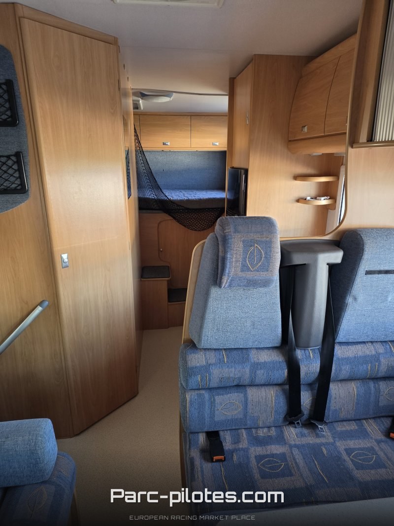 CAMPING CAR – photo 6